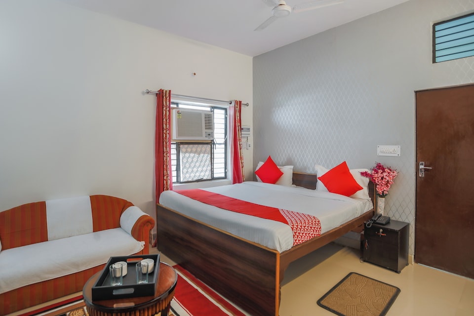 OYO 71870 Rj Residency, Ghaziabad City, Ghaziabad
