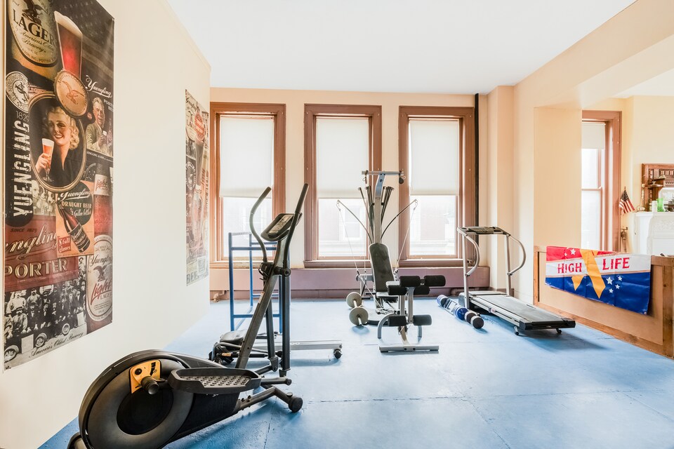 OYO Hotel Bradford Main St PA, OYO Hotels Bradford PA, Book 38 OYO