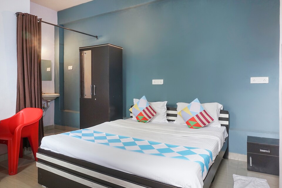 Live on PUN2162, Viman Nagar, Pune