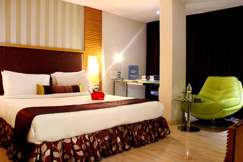 OYO The Purple Leaf Hotel, Secunderabad, Hyderabad