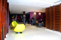 OYO The Purple Leaf Hotel