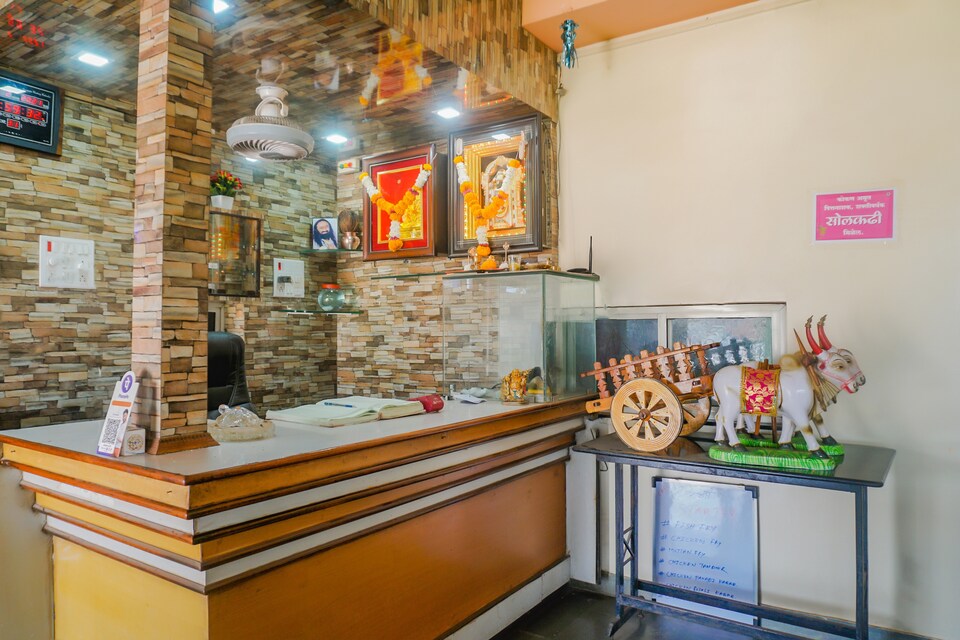 SPOT ON 71935 Deepali Garden Lodge, Katraj Khed Shivapur Pune, Pune