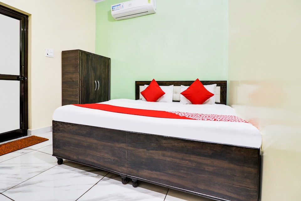 OYO 71948 King Star, Rohtak, Rohtak