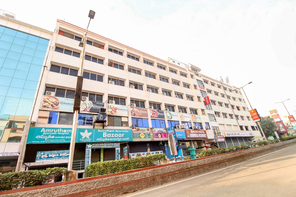 Hotel O Srinivasa Residency, Transit Tirupati, Tirupati
