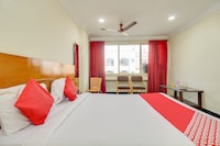 Hotel O Srinivasa Residency