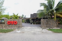 OYO 90038 Dalyla Inn Chalet 