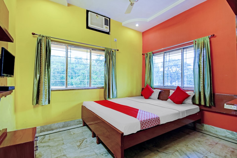 OYO 71989 Anand Lodge , Asansol, Asansol
