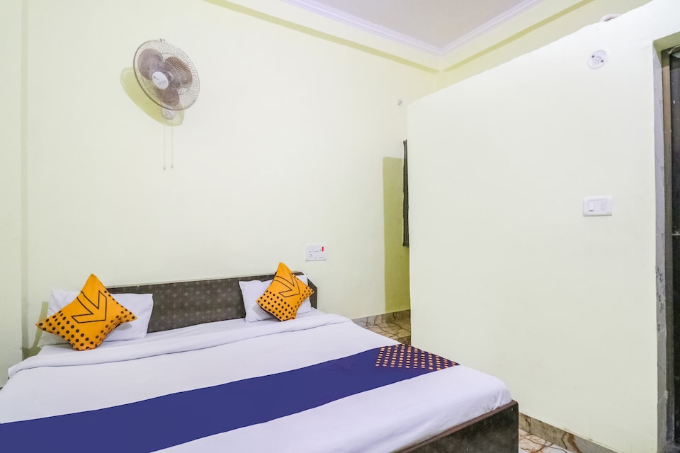 SPOT ON 72001 Hotel Manas, Akbarpur, Akbarpur