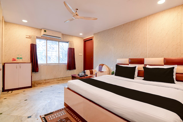 Collection O NSCB Airport Kolkata Formerly Red Stone