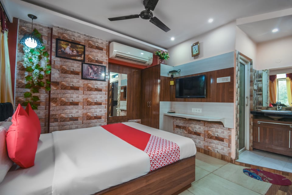 OYO 72016 Hotel Golden Palace, Sakchi Jamshedpur, Jamshedpur