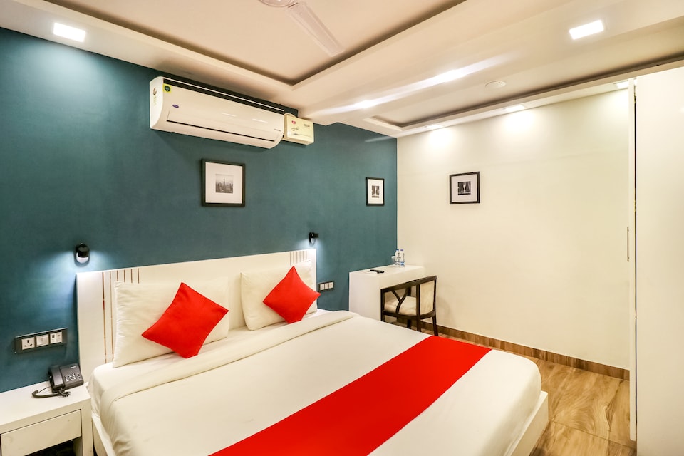 Capital O Amazing Inn Near M2k Cinemas Rohini, Pitampura - Rohini Delhi, Delhi