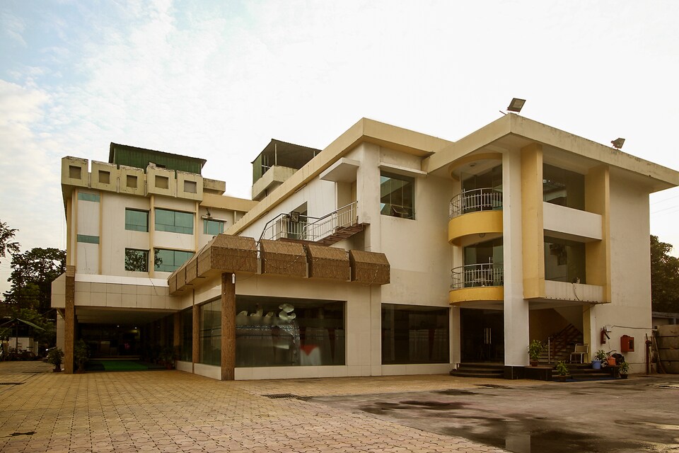 OYO 5999 Sagar Residency, Bagdogra Airport Siliguri, Siliguri