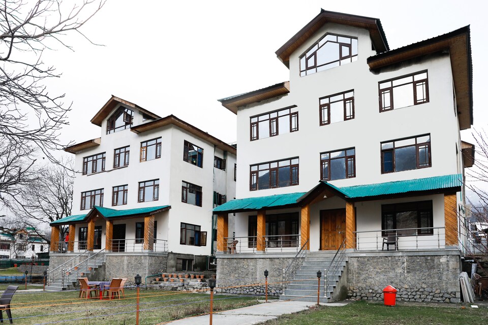 Capital O 72096 Hotel Pahalgam Residency, Pahalgam, Pahalgam