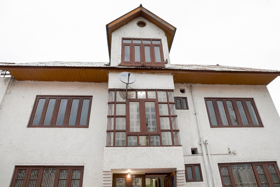 OYO Flagship 72127 Hotel New Crown, Nigeen Lake, Srinagar