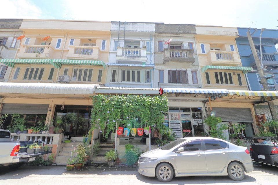 OYO 872 Saen Sabai Hostel, BE_Bang Saotong P1, Bangkok