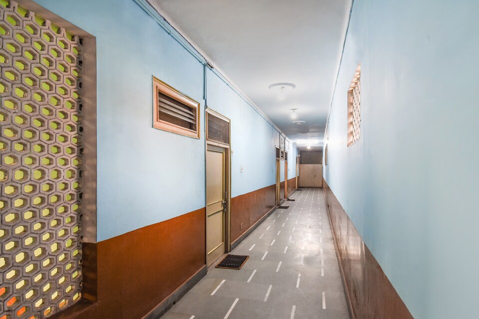 OYO 72143 Hotel Prem Deep, Haridwar Junction, Haridwar