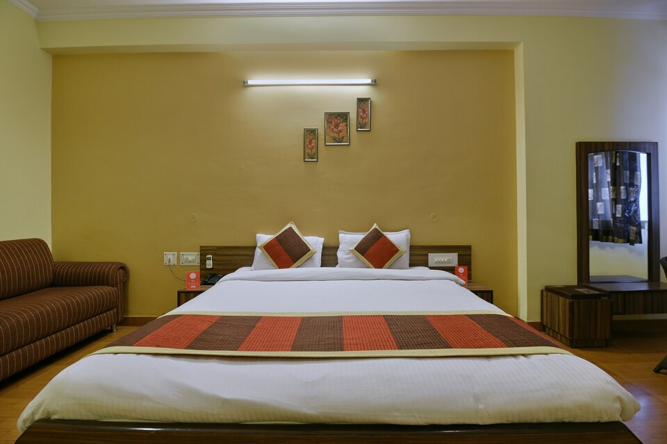 OYO 6012 Hotel Rockwell, Mansarovar, Jaipur