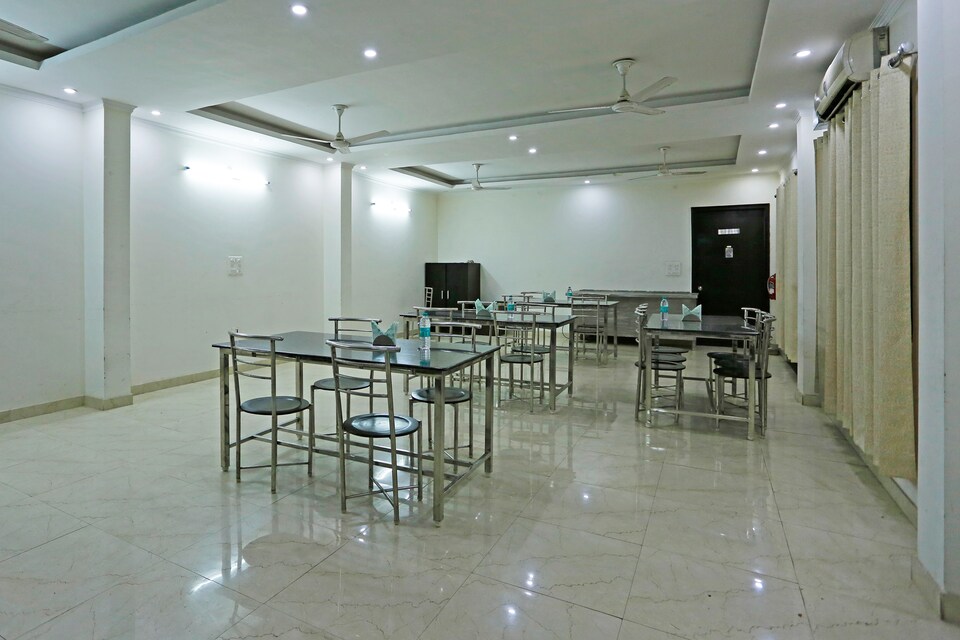 OYO 6015 Benison Guest House, Dehradun ISBT, देहरादून