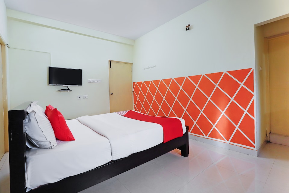 OYO 72197 Porur Service Apartments, Porur Chennai, Chennai