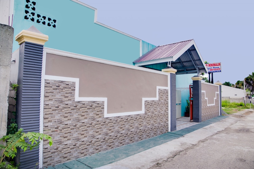 OYO 3348 Minimalis Homestay, Palu Selatan, Palu