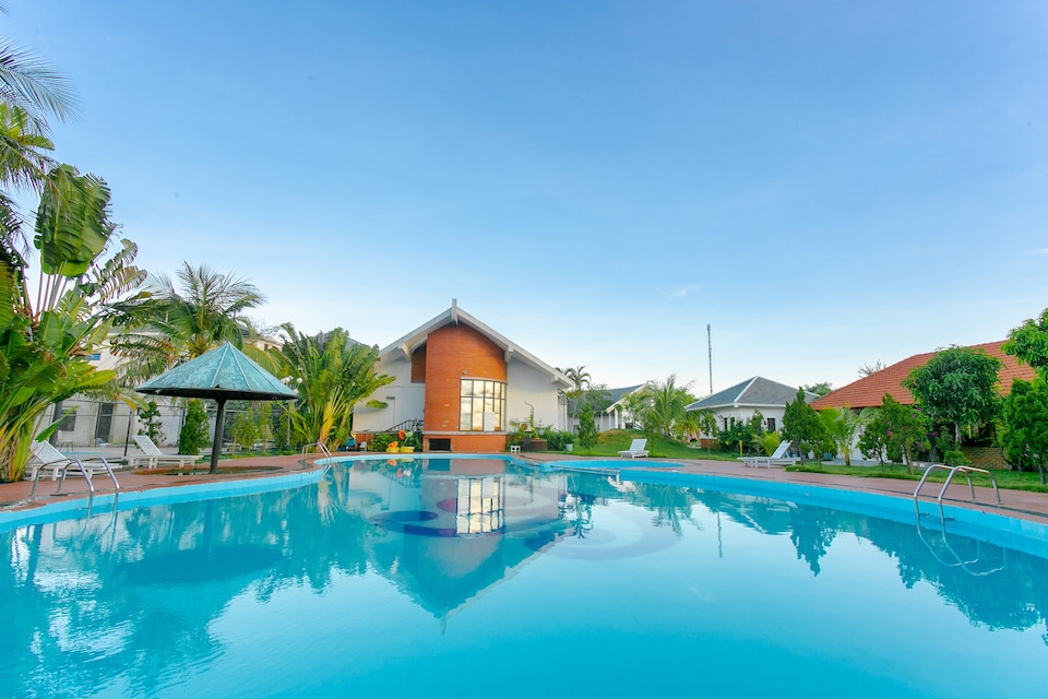 Capital O 1078 Sun & Sea Resort Hue, Phu Hoi, Hue