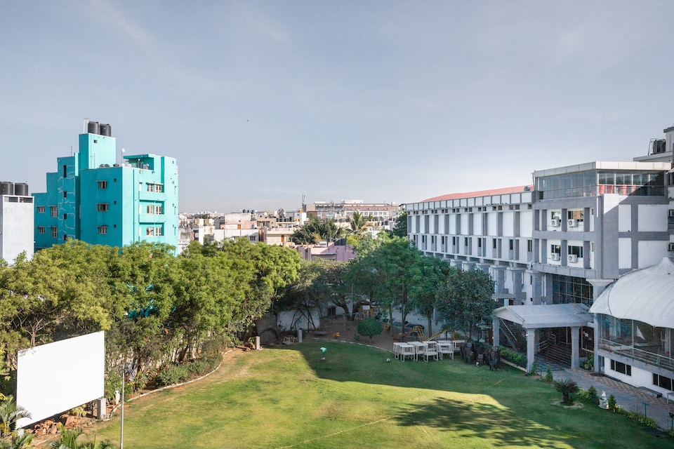 Palette Resorts - Hotel Sanhok, Koramangala Sony World Signal, Bangalore