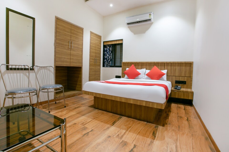 OYO 72216 Blue Orchid, Mumbai International Airport, Mumbai