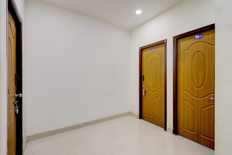 Hotel O Oragadam Industrial Estates Chennai Formerly SSM Rooms, Sriperumbudur Chennai, चेन्नई