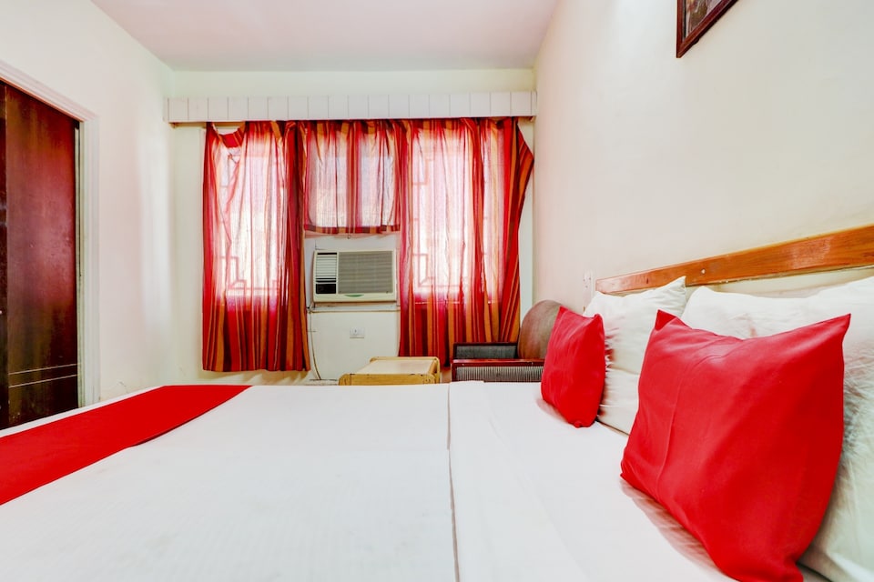 OYO 72245 Hotel Greatwall, Ludhiana Railway Station, Ludhiana