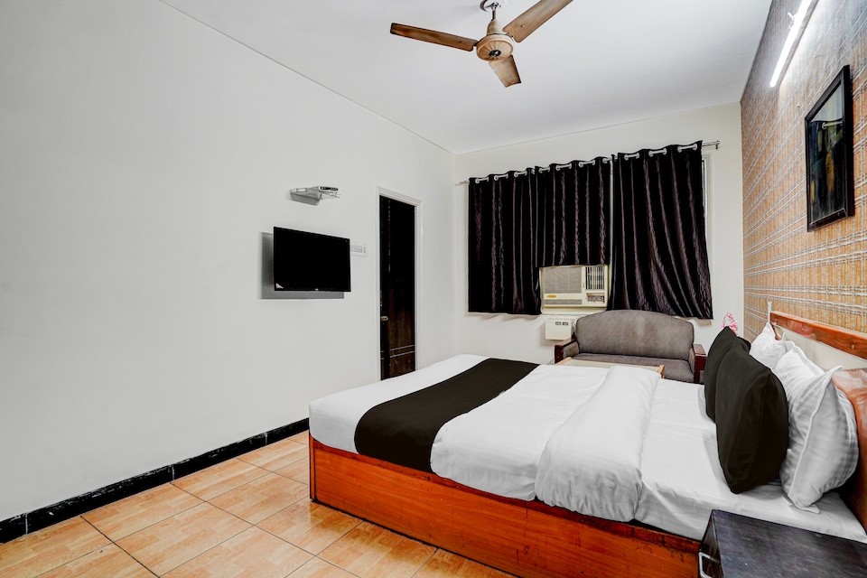 Super Hotel O by OYO Clock Tower Ludhiana Formerly Greatwall, Ludhiana Railway Station, Ludhiana