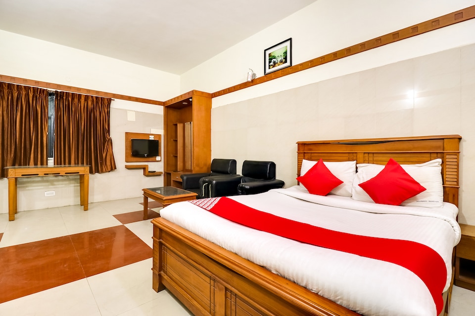 OYO 72281 Hotel Dorall City Center, Gandhipuram Coimbatore, Coimbatore