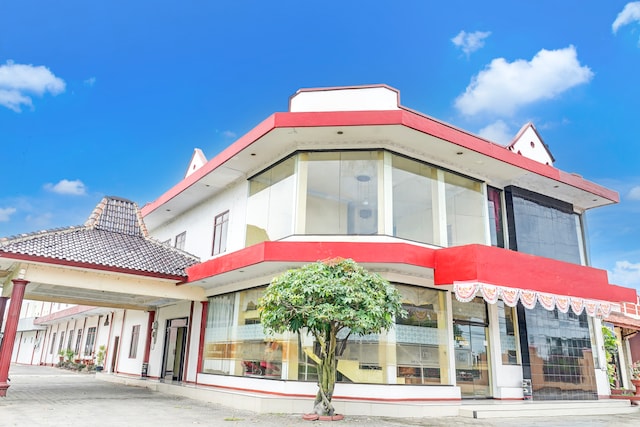 Collection O Kauman Near Stasiun Pekalongan Formerly HOTEL DIAN CANDRA