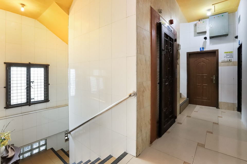 OYO 3375 Sumatera Agustinekost Syariah, Medan, Medan