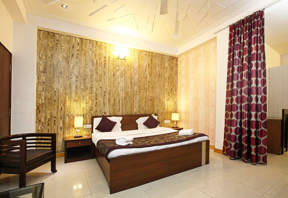 OYO Rooms 030 IGI Airport Aerocity, Airport Delhi, Delhi Transit