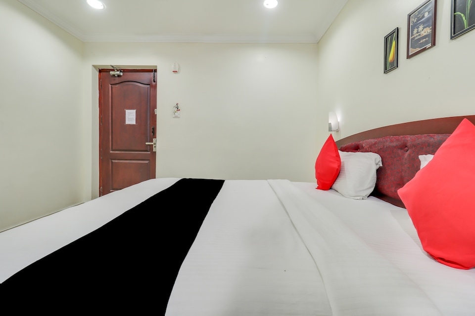 Capital O 72318 Hotel Balini, Madurai City Centre, Madurai