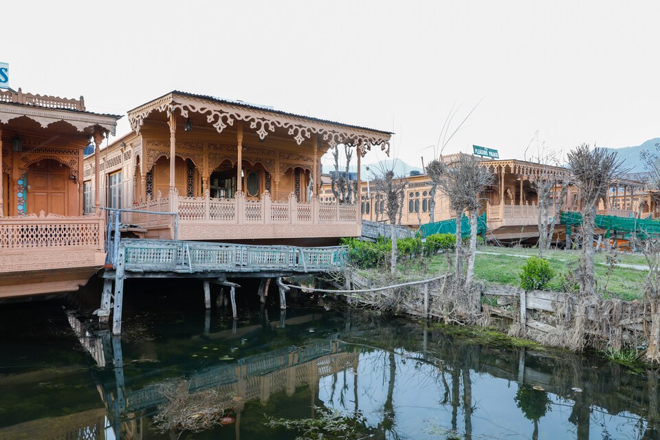 OYO 72336 Pleasure Group Of Houseboats, Dalgate Srinagar, Srinagar