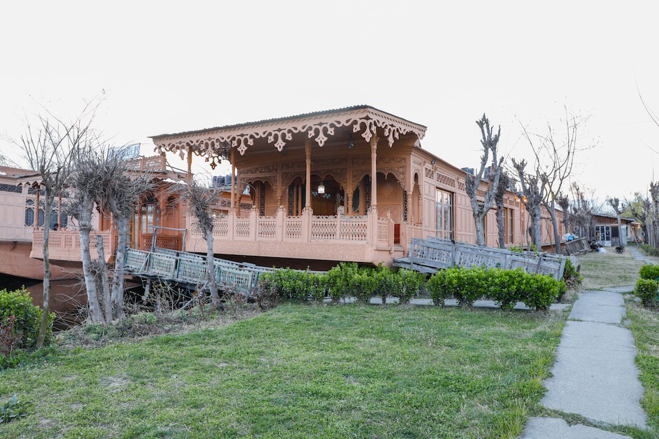 OYO 72336 Pleasure Group Of Houseboats, Dalgate Srinagar, Srinagar