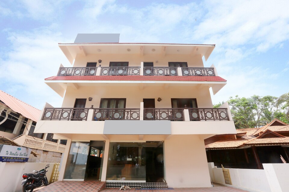 OYO 6031 The Waters Edge Beach Resort, Kovalam Kerala, Kovalam