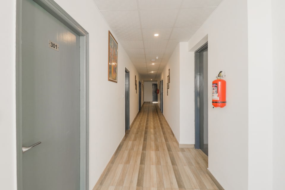 Hotel O Perky Stay, Faridabad, Faridabad
