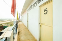 SPOT ON Krishna Market And Lodge