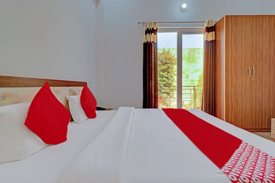 OYO New Abhinandan Hotel, Moradabad, Moradabad