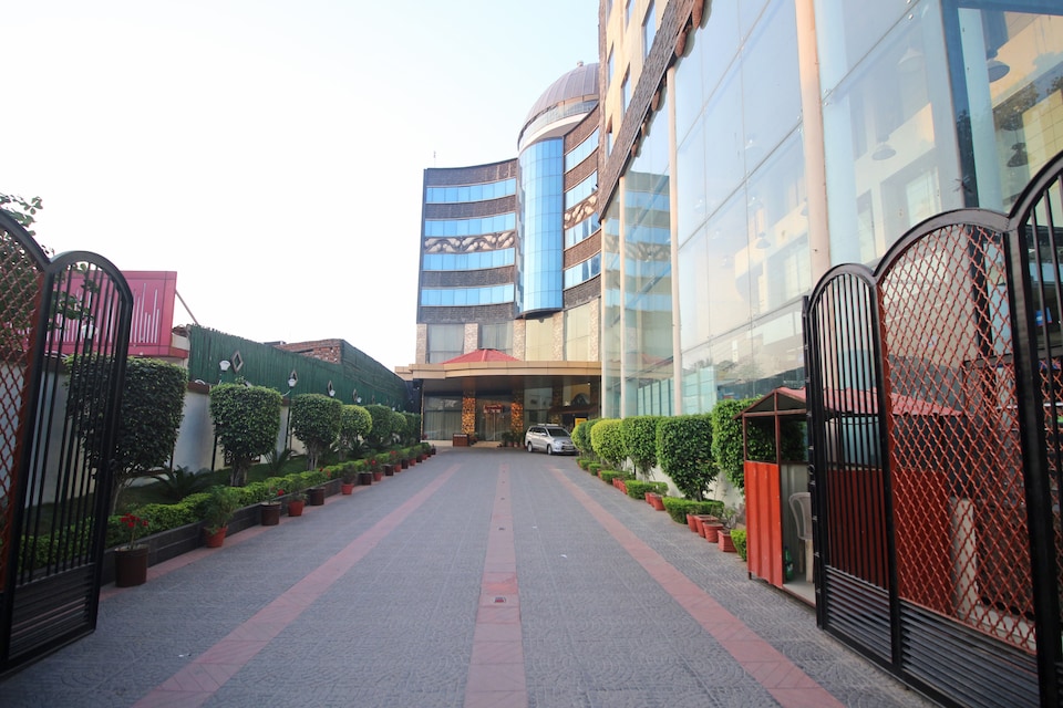 OYO 6036 Hotel East Park, Bilaspur, Bilaspur