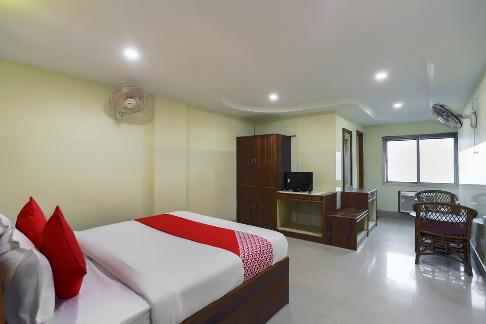 OYO 72441 Hotel Dwarika Puri Dham, Har Ki Pauri Haridwar, Haridwar