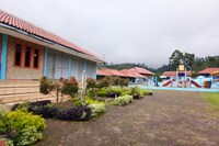 OYO 3404 Puncak Jaya Darajat 