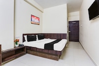 Hotel O Radhika Royal