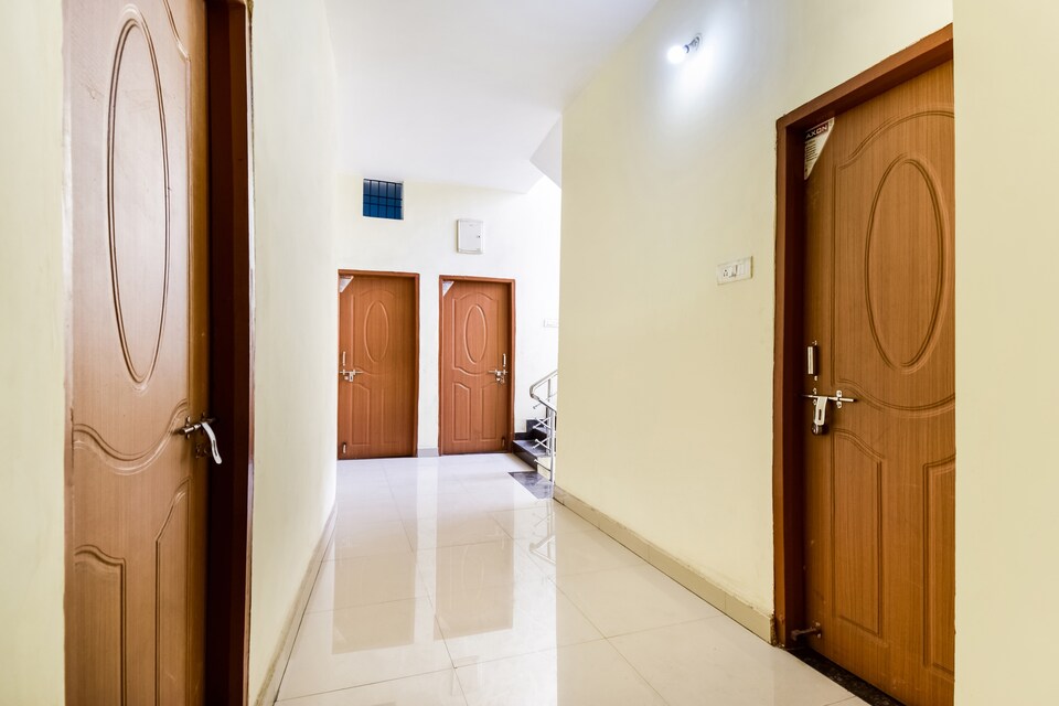 SPOT ON Mishra Guest House, Tatibandh Road, Raipur