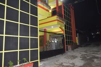 OYO 3418 Penginapan May Lindon Syariah