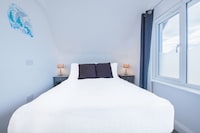 OYO Pier Hotel