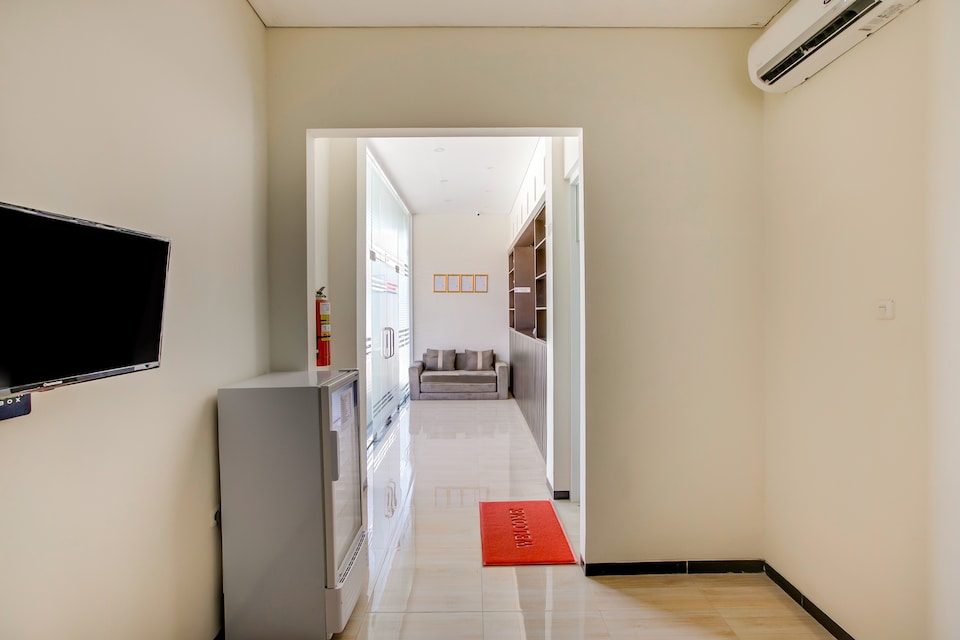 OYO 3426 Innova Suites Home, Tegal Slawi, Tegal