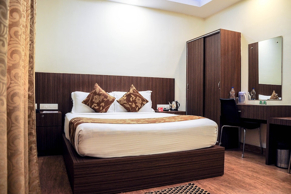 OYO Hotel Pearl Residency, Rameshwaram, रामेश्वरम